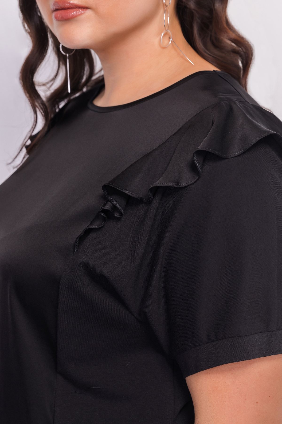 Шелковистый свитшот с оборками *PREMIUM