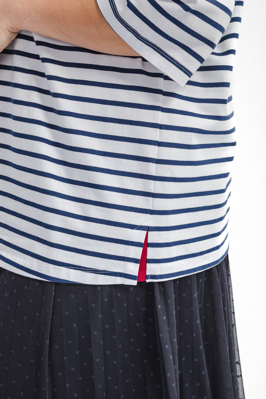 Футболка удлиненная в полоску