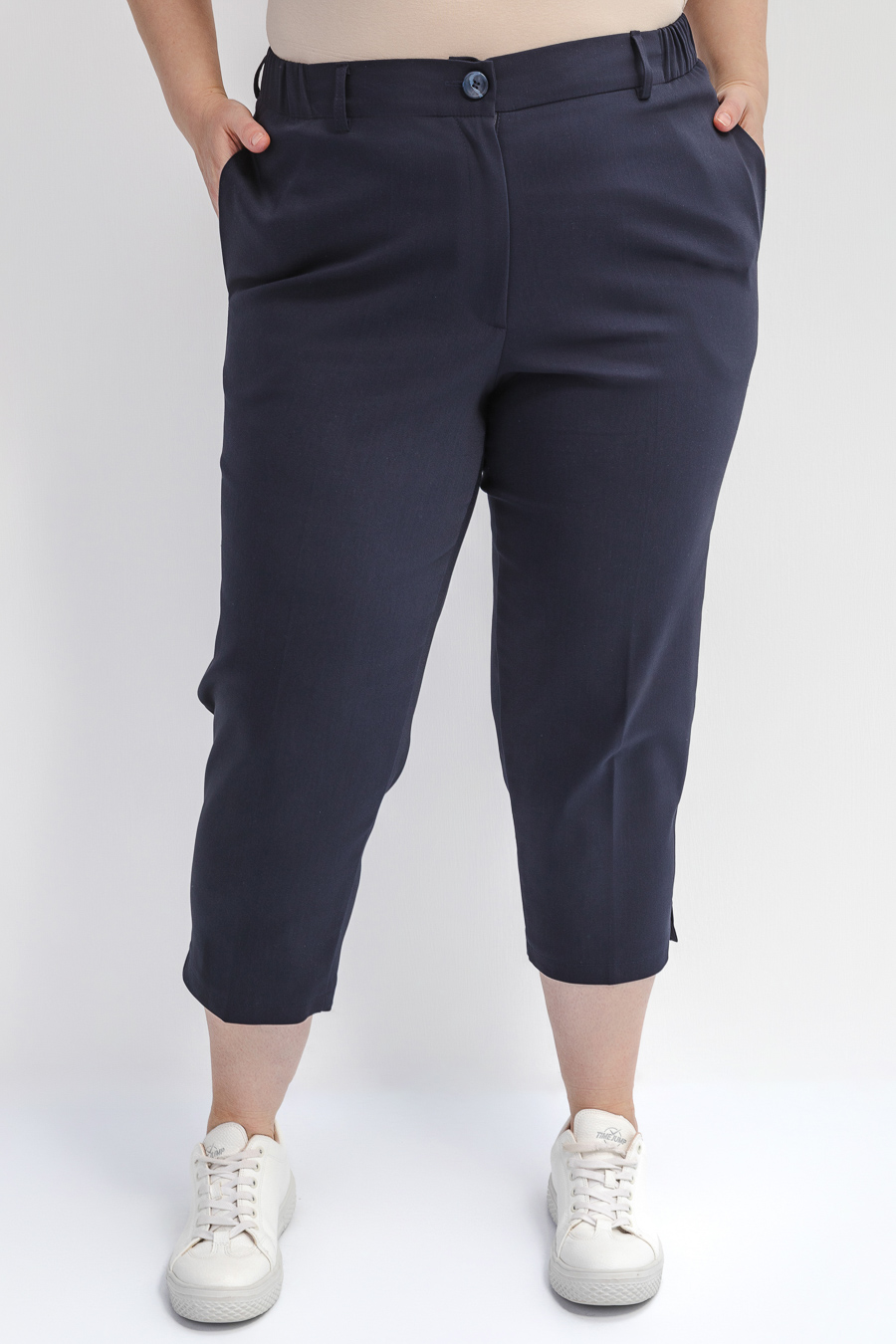 Зауженные брюки из хлопка с эластаном