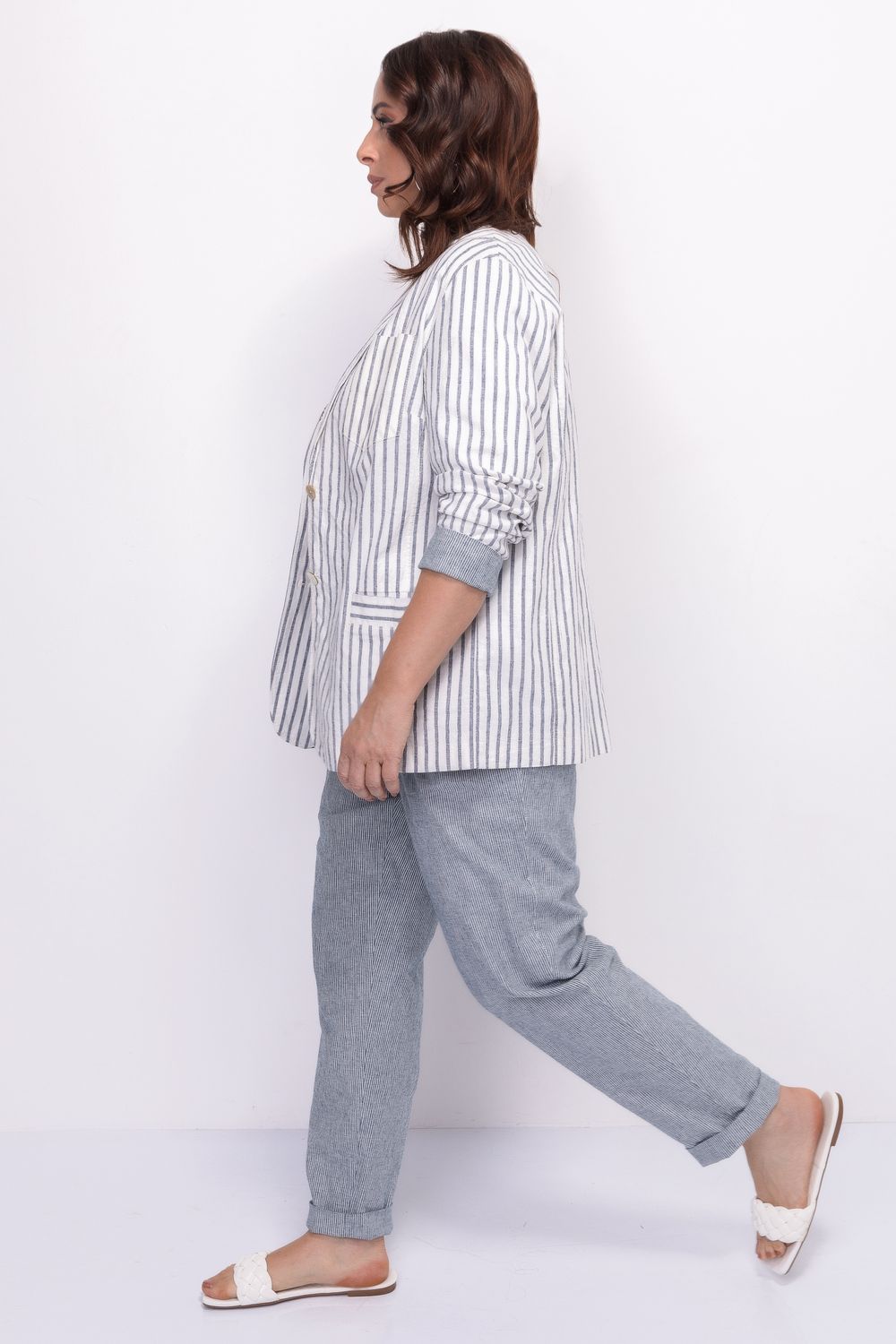 Жакет прямого силуэта