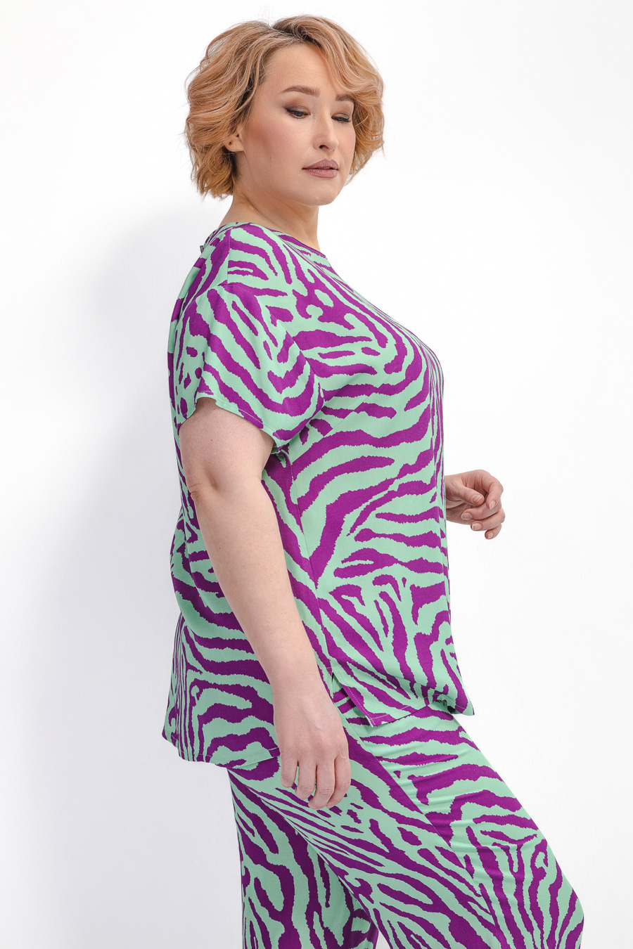 Блузка с анималистичным принтом *PREMIUM