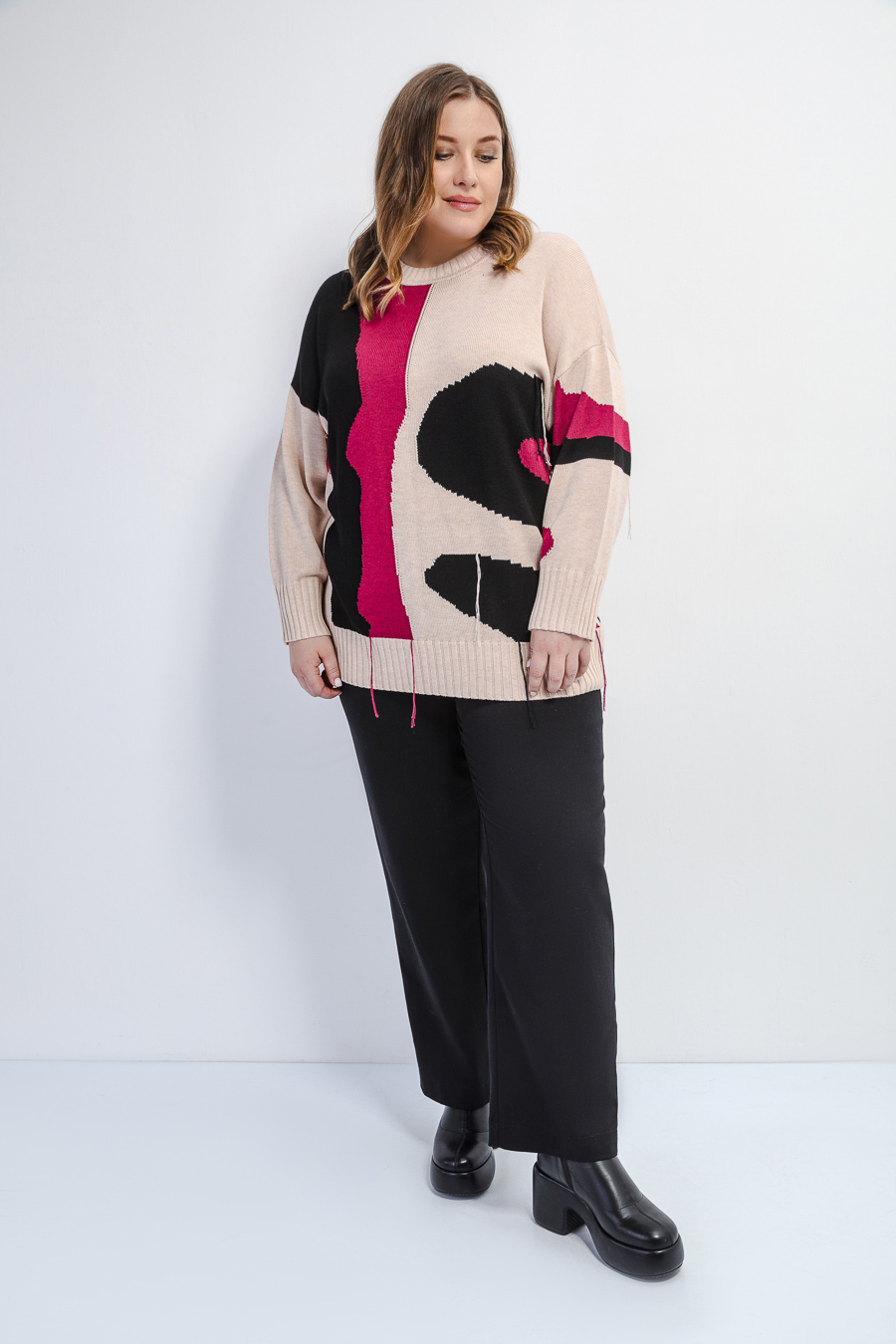 Джемпер с декором