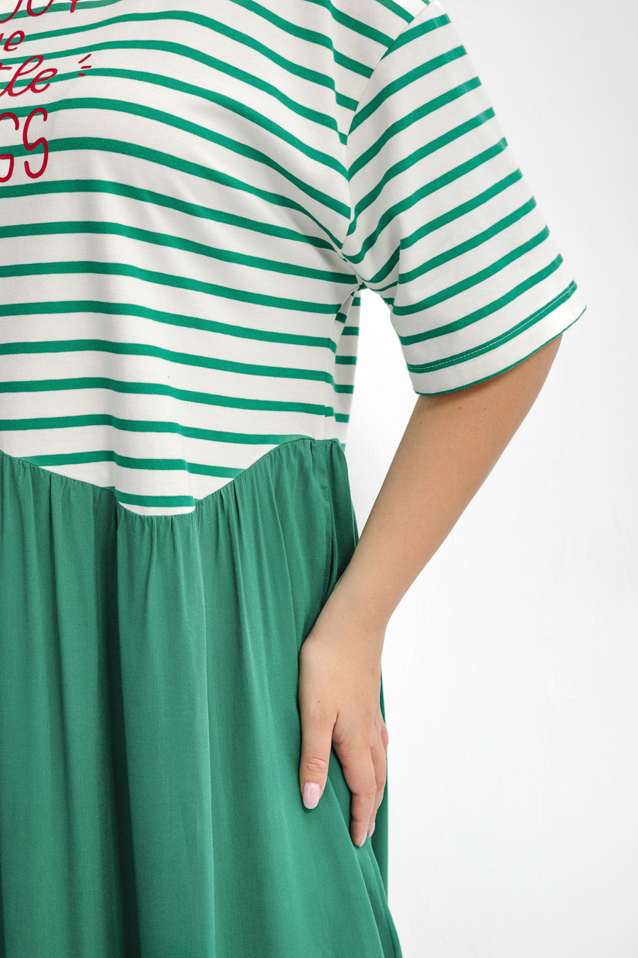 Платье в полоску