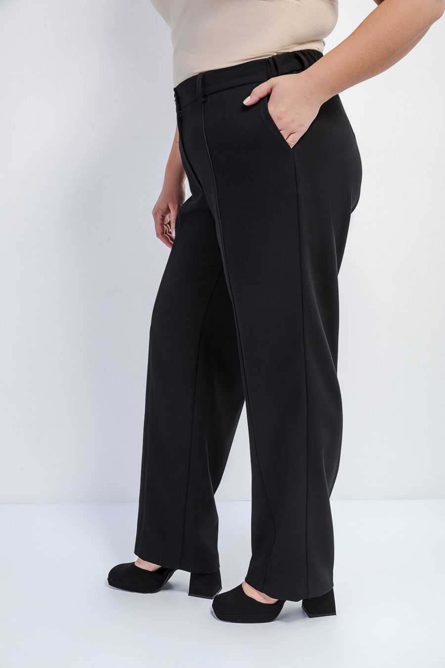 Брюки со стрелками