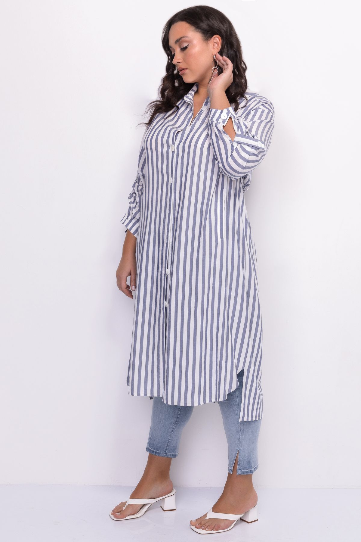 Платье-рубашка с поясом