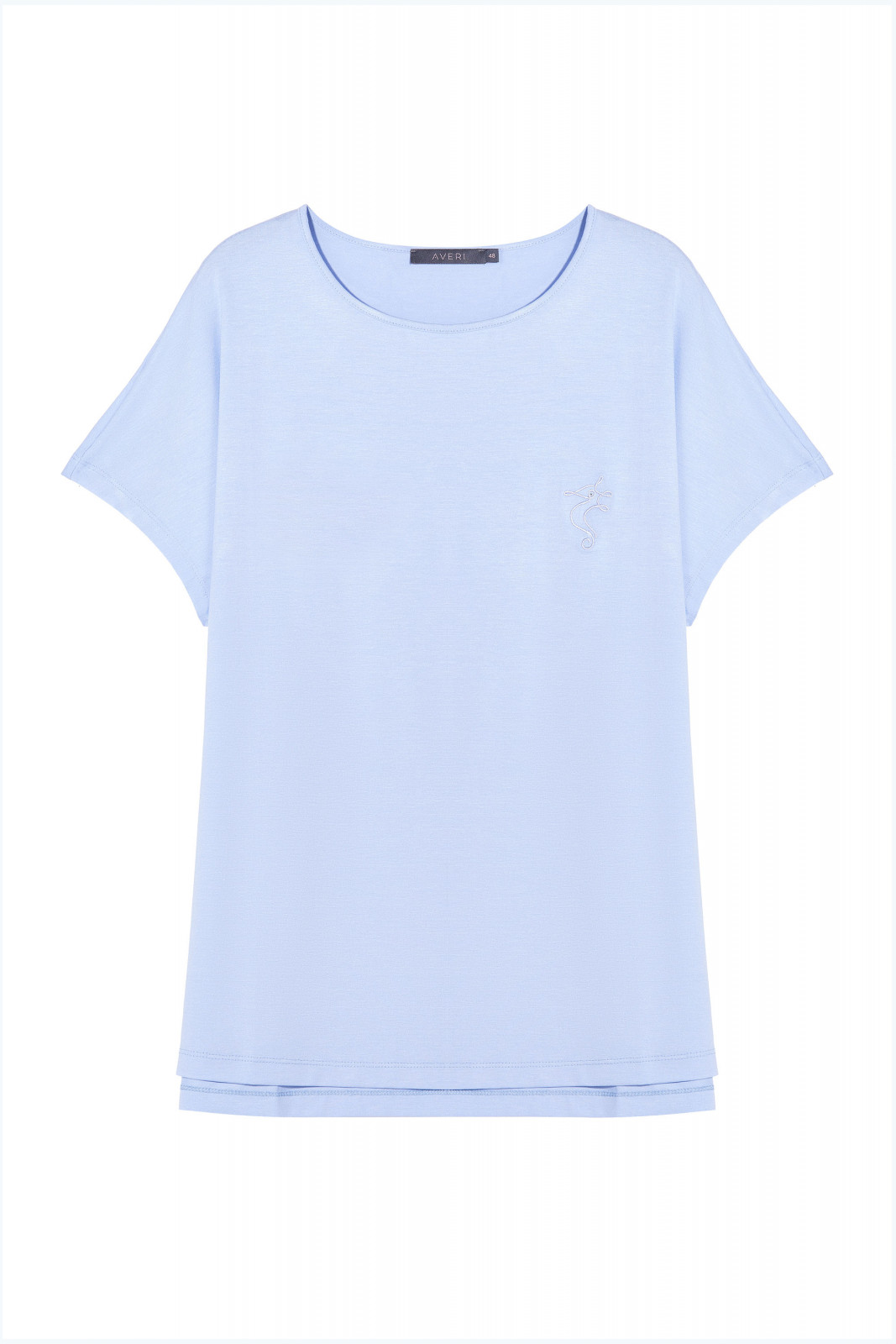 Футболка с вышивкой