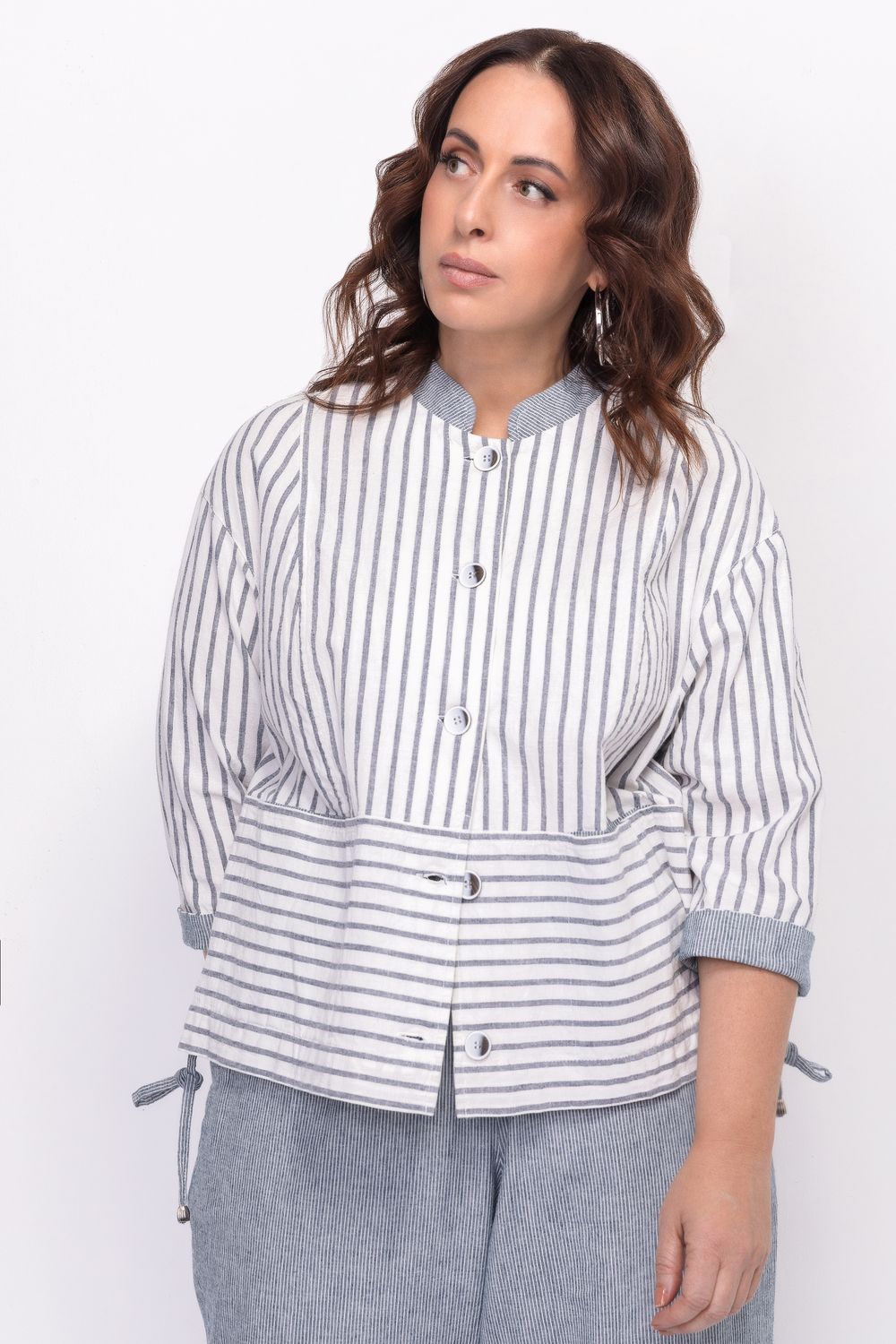 Льняной жакет с кулиской