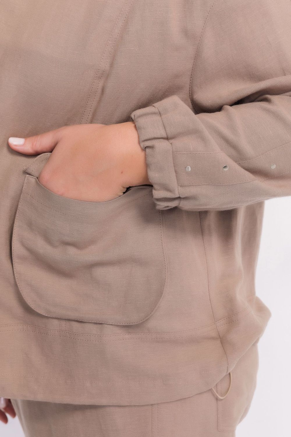 Льняной жакет укороченный