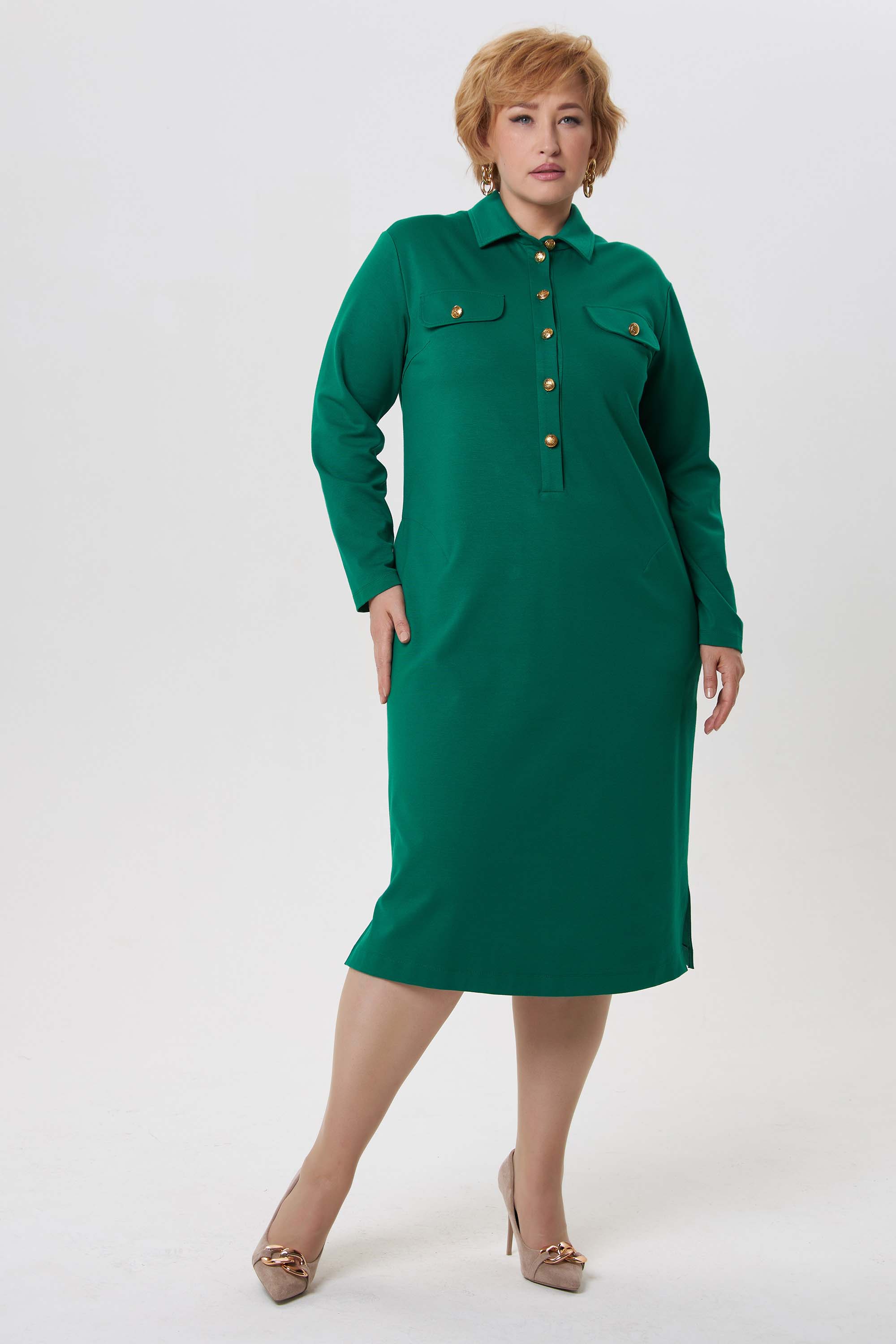 Прямое трикотажное платье