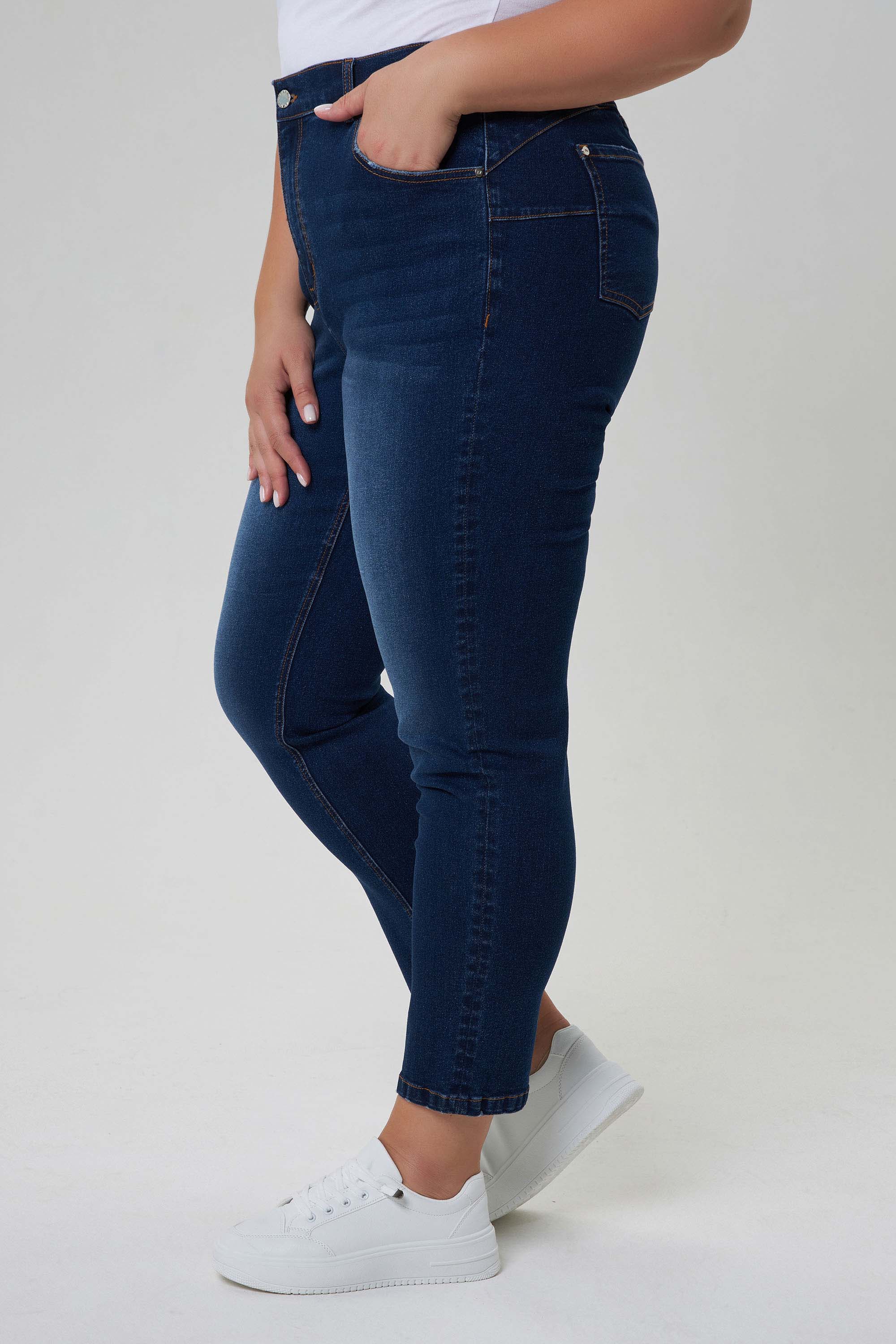 Джинсы с эффектом push-up