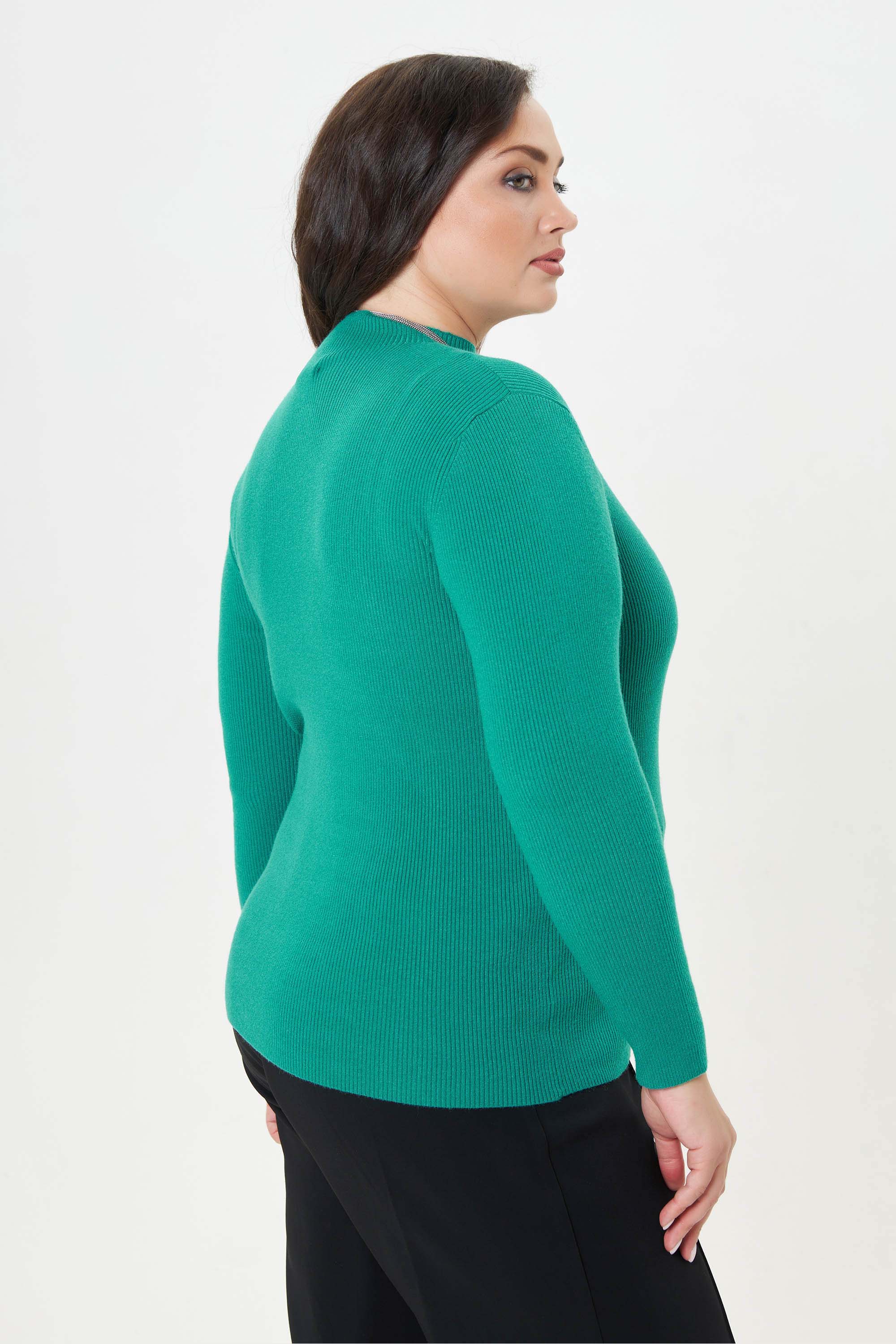 Вязаный джемпер лапша