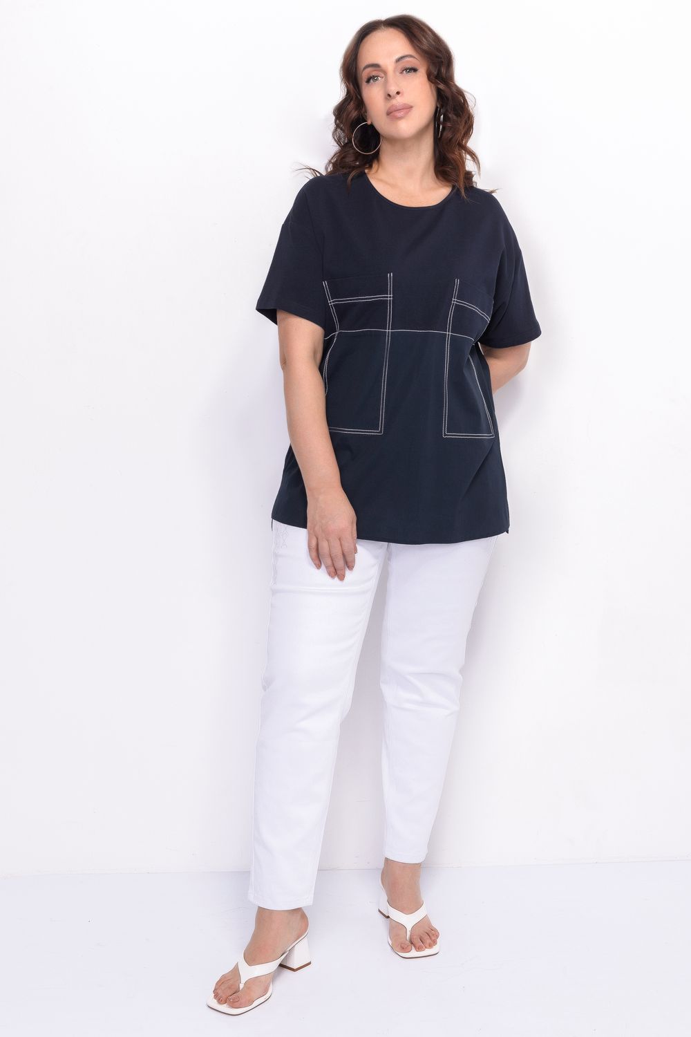 Свитшот с контрастной отстрочкой