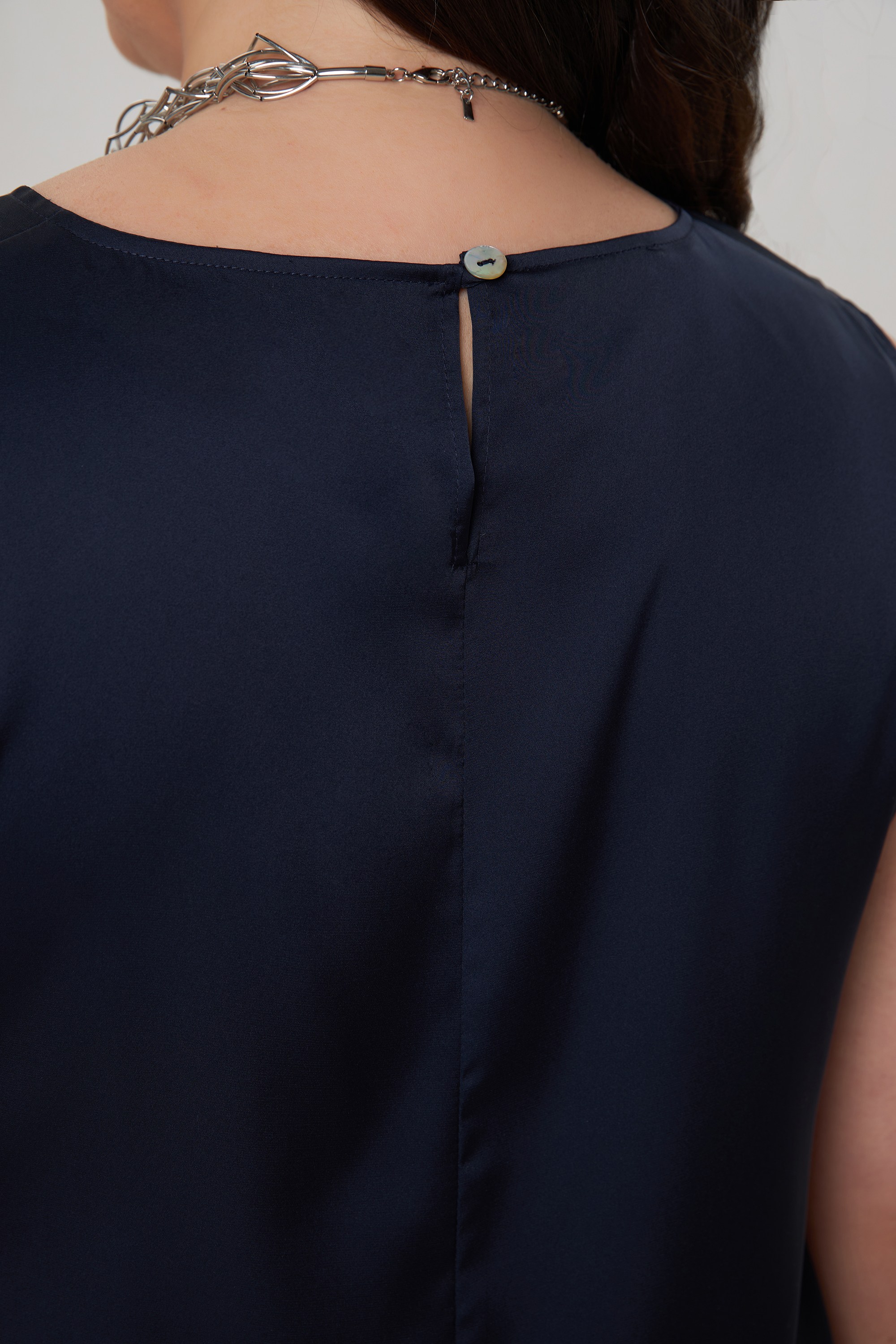 Шелковистый топ