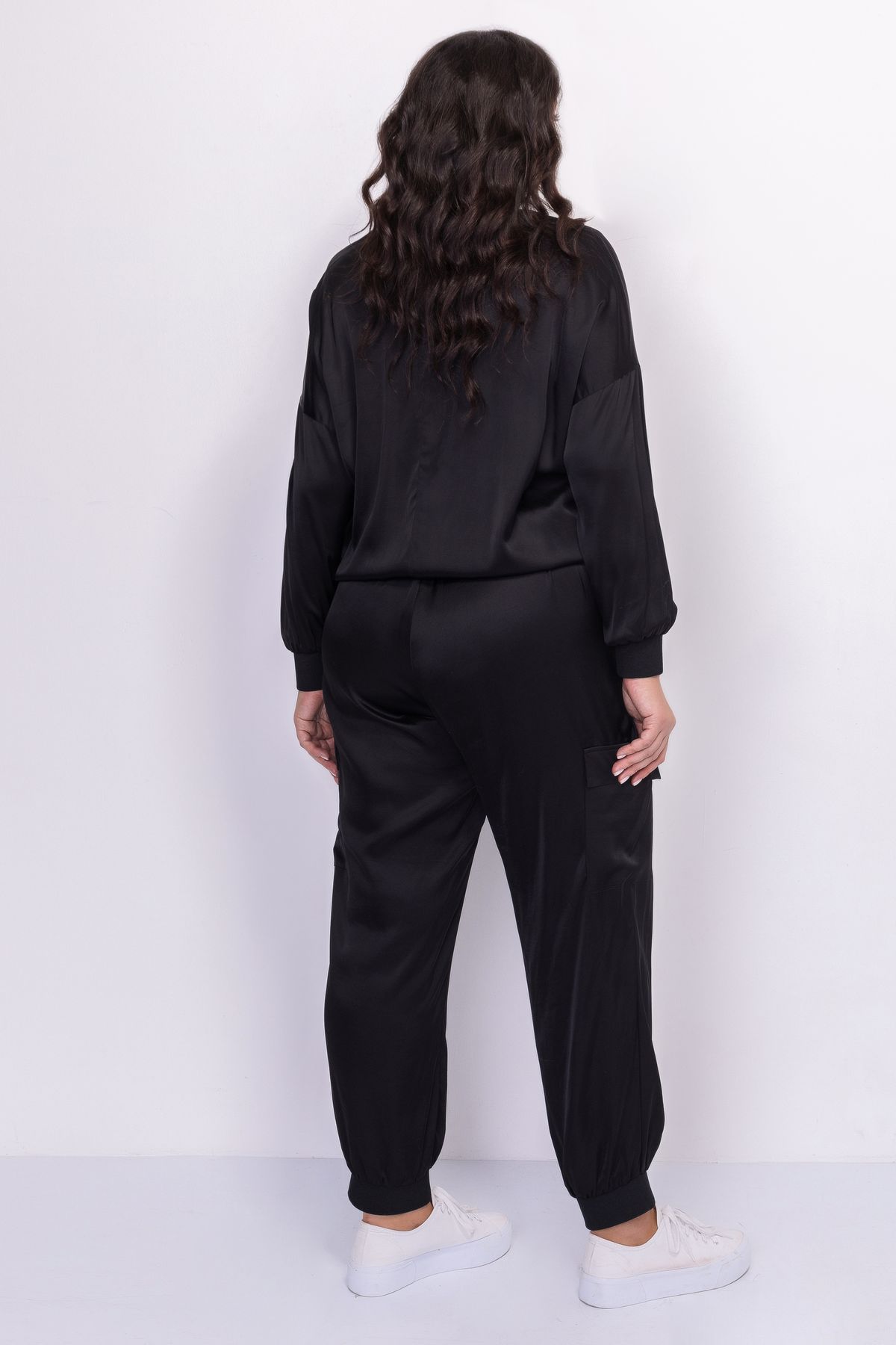 Свободный атласный жакет на резинке