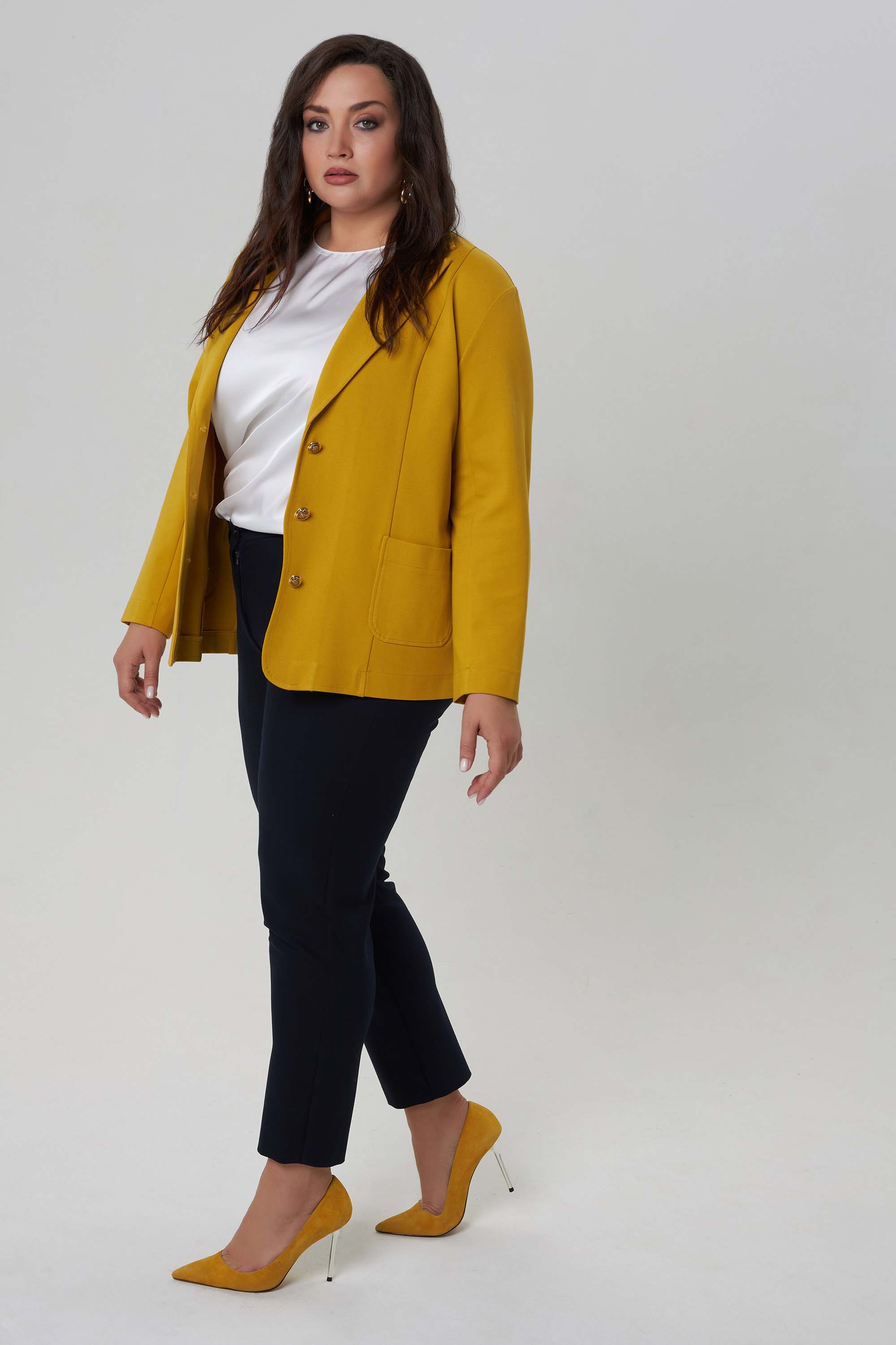 Трикотажный прямой жакет 