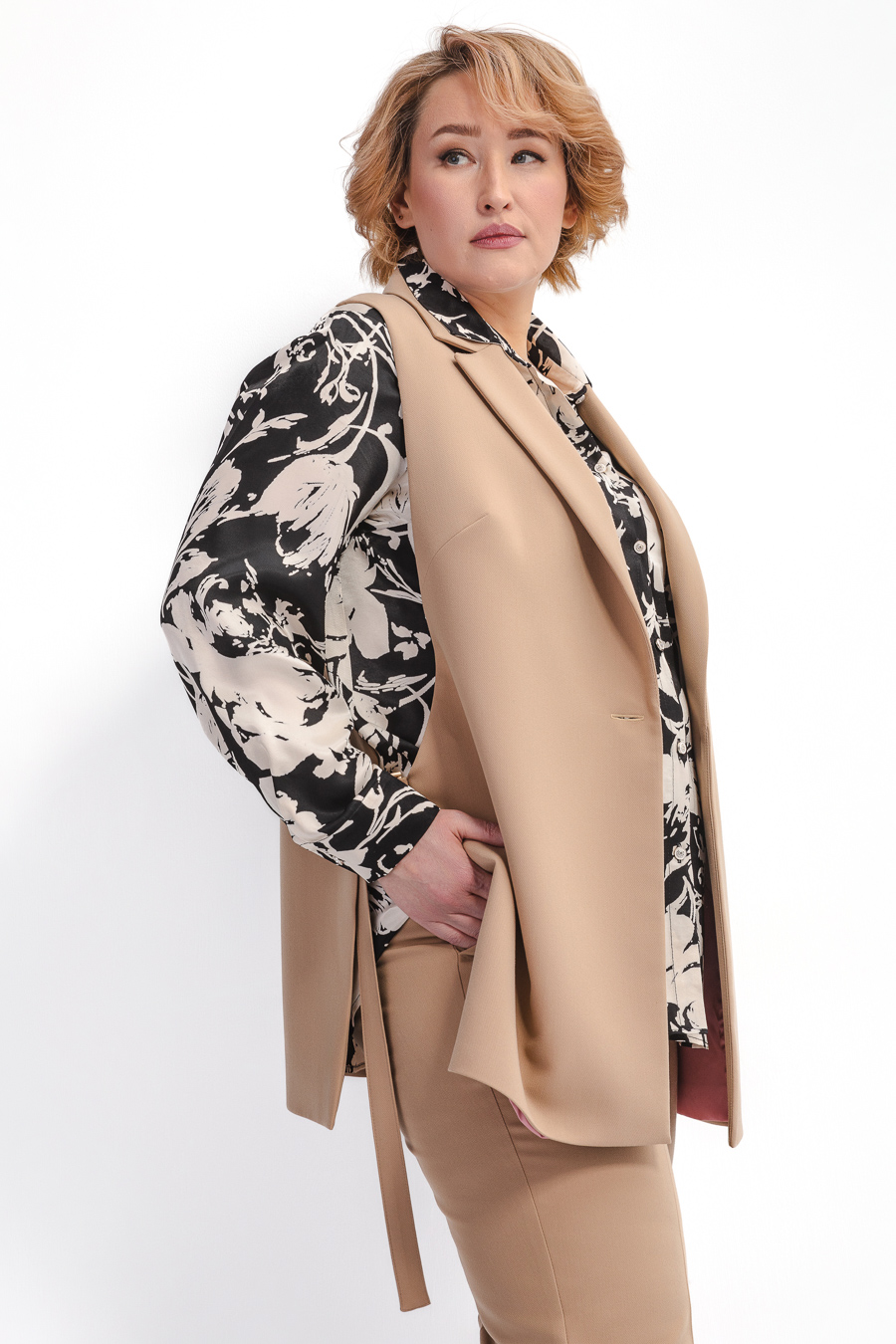 Жилет свободного силуэта