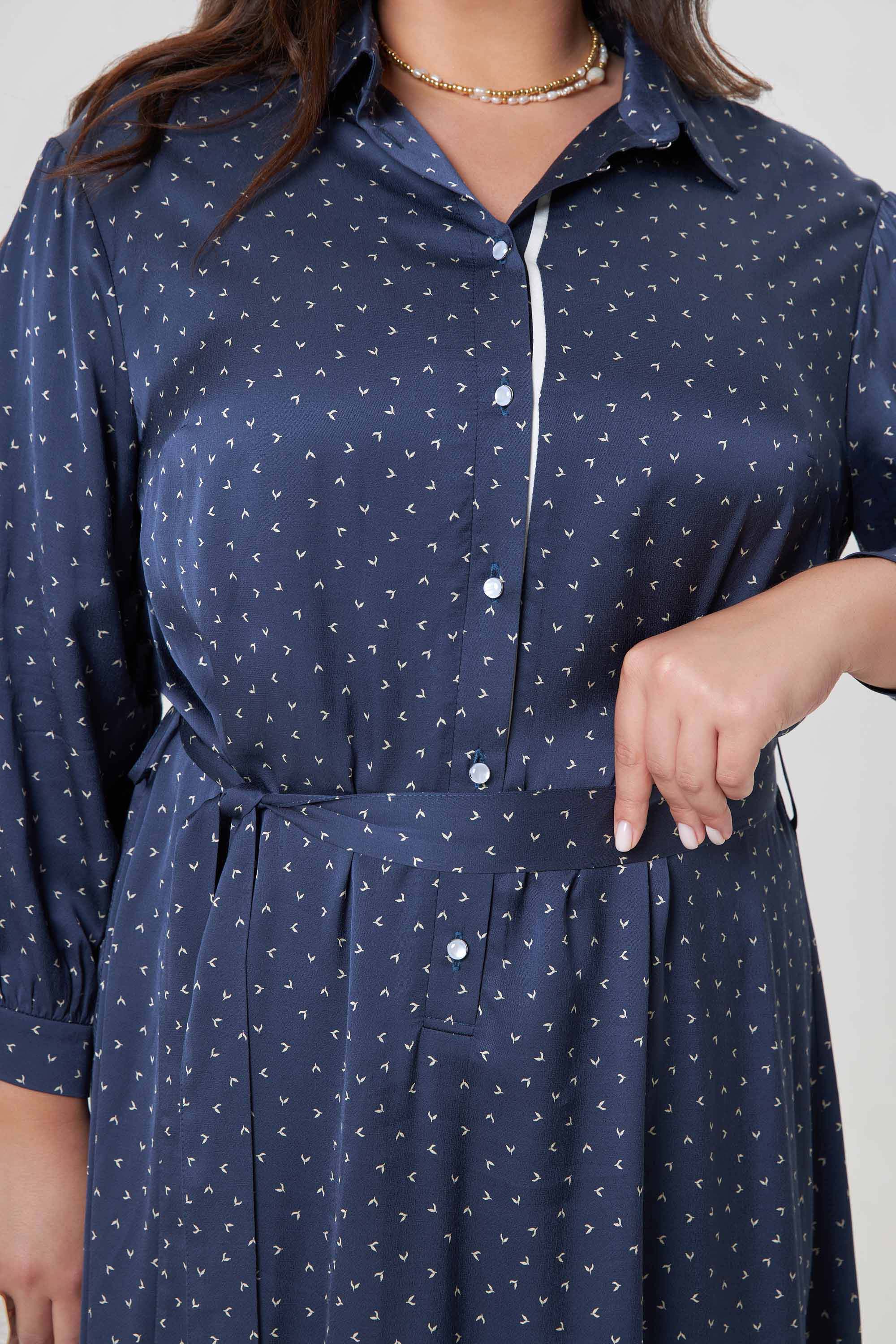 Вискозное прямое платье с принтом