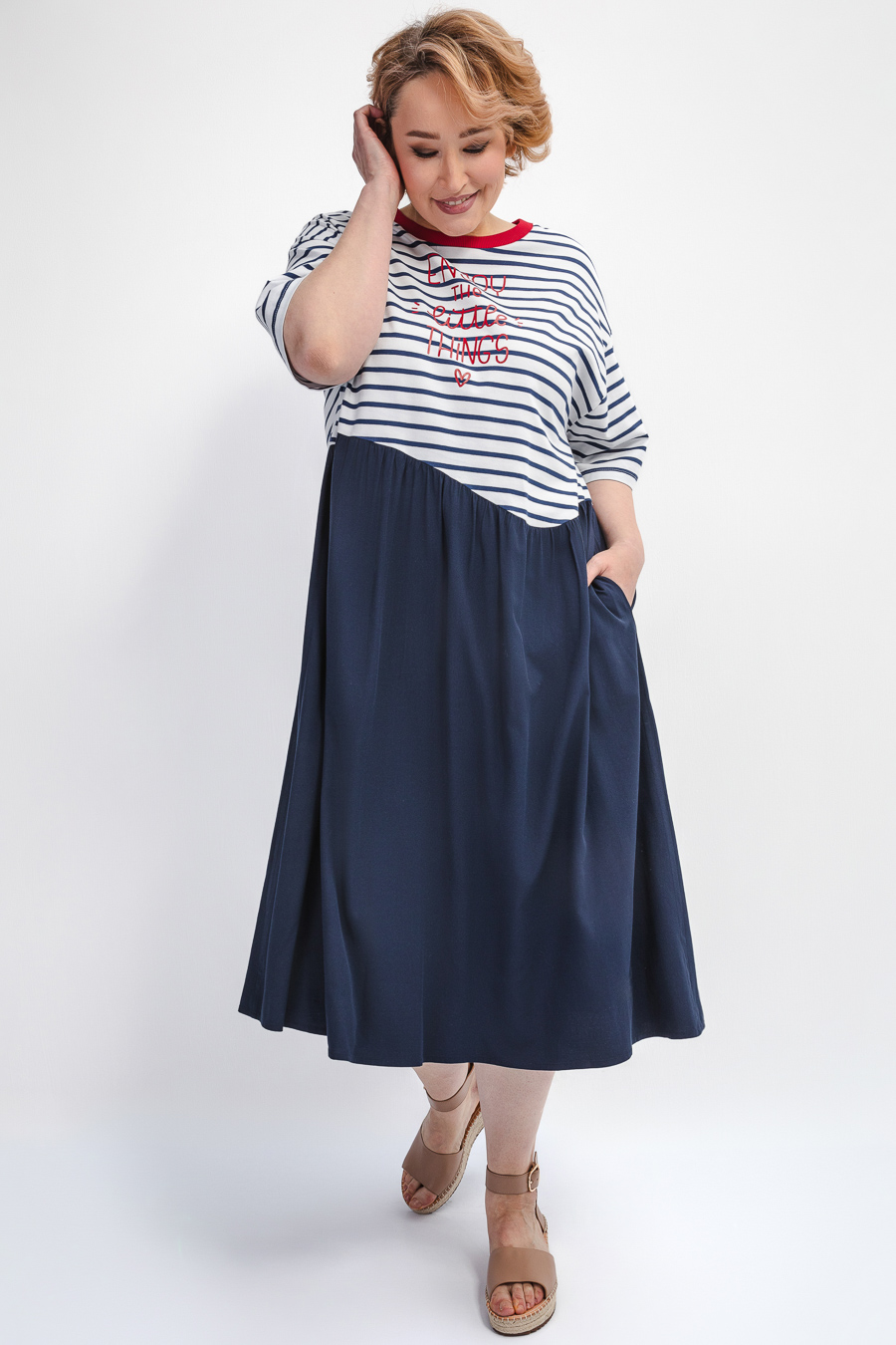 Платье в полоску